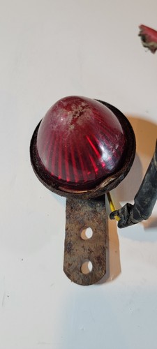Luz trasera de remolque con separación de marcador de colmena roja original de colección - Imagen 2 de 7