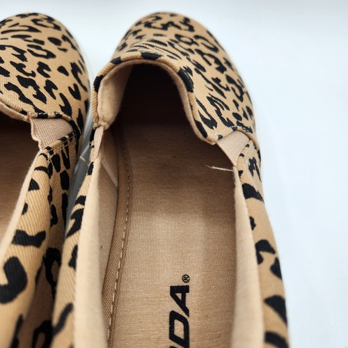 Soda Damen-Slipper Leopardenmuster Größe 9 Memory Foam Komfort gebraucht, in einwandfreiem Zustand - Bild 6 von 16