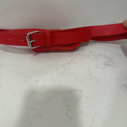 American Girl red leather waist Belt Wallet Pack Silver Buckle Girls 7 8 - Picture 2 of 3