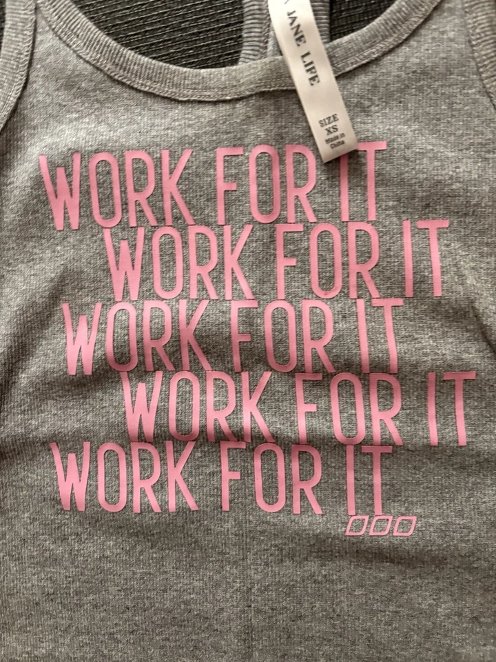 批量 2 件 Lorna Jane 坦克 全新无标签 XS — 第 3/4 张图片