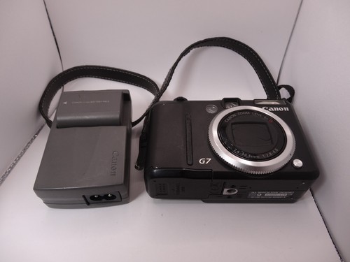 Canon PowerShot G7 10.0MP Compact Digital Camera Black - Picture 2 of 10