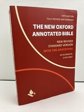 The New Oxford Annotated Bible with Apocrypha: New Revised  Paperback / softback
