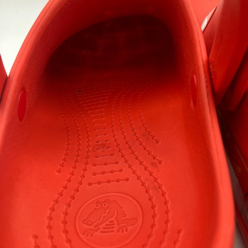 Coches de Disney Lightning McQueen Crocs para hombre talla 11 para mujer talla 13 **SIN ILUMINADOS** - Imagen 6 de 17