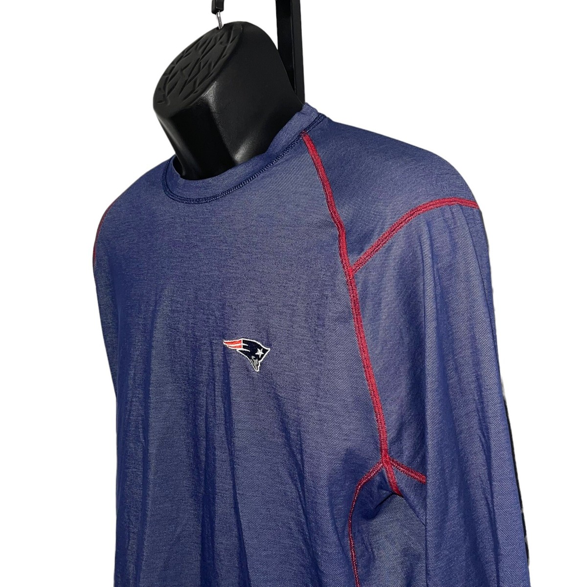 Tommy Bahama New England Patriots T Shirt Men s M Blue Long Sleeve