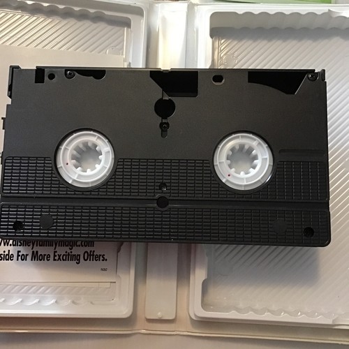 Dinosaur VHS, 2001 Clam Shell, Walt Disney Pictures tested- works properly - Picture 6 of 8