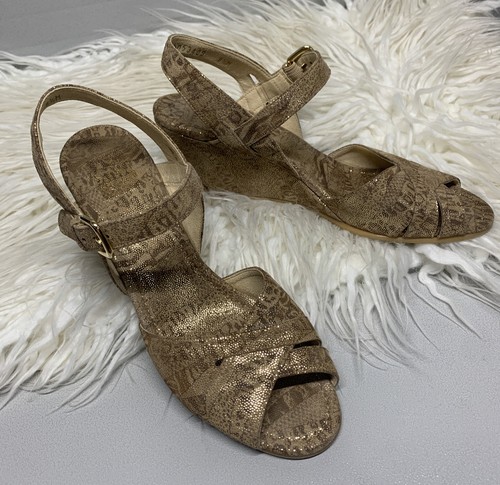EUC-Stuart Weitzman Halley Nairobi Patch Shoes Metallc Gold Leather Sandals 8.5M - Picture 6 of 13