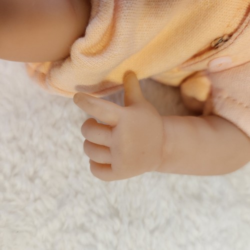 BERENGUER 9" Life Like PREEMIE Newborn Baby Girl Doll w/Hair Eyes Open Weighted - Picture 11 of 18