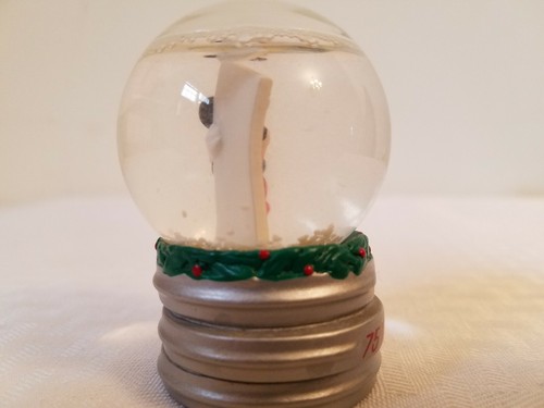 2004 JC Penney Disney Mickey Mouse Mini Schneekugel Weihnachten 75 Jahre Spaß! - Bild 6 von 9