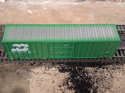 Intermountain HO scale Gunderson 50' High Cube Boxcar - Burlington Northern (BN) - Picture 6 of 6