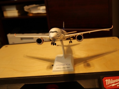 Skymarks Aeroflot A350-900 Model 1/200 (SKR1088) - Picture 3 of 4