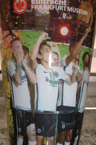 Eintracht Frankfurt Museumsbecher vom DFB Pokalfinale 2018 - Bild 2 von 5