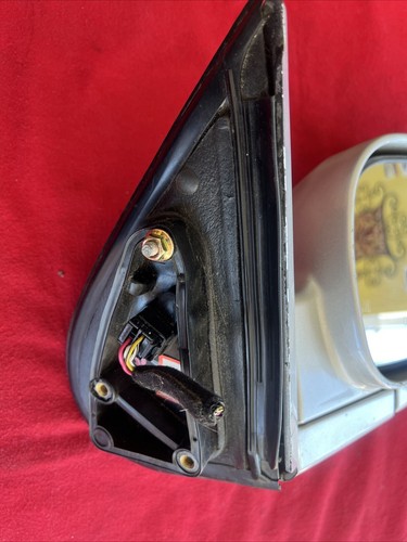 2001 - 2006 Hyundai Santa Fe RIGHT SIDE POWER MIRROR OEM 012147 Silver - Picture 7 of 10