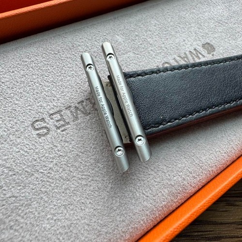HERMES Apple Watch 41/40/38mm Orange/White/Navy Leather Band Double Tour no box - Afbeelding 4 van 7
