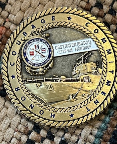 USS Trayer BST-21 Semper Fortis Challenge Coin U.S. Navy Military Collectible - Picture 2 of 2