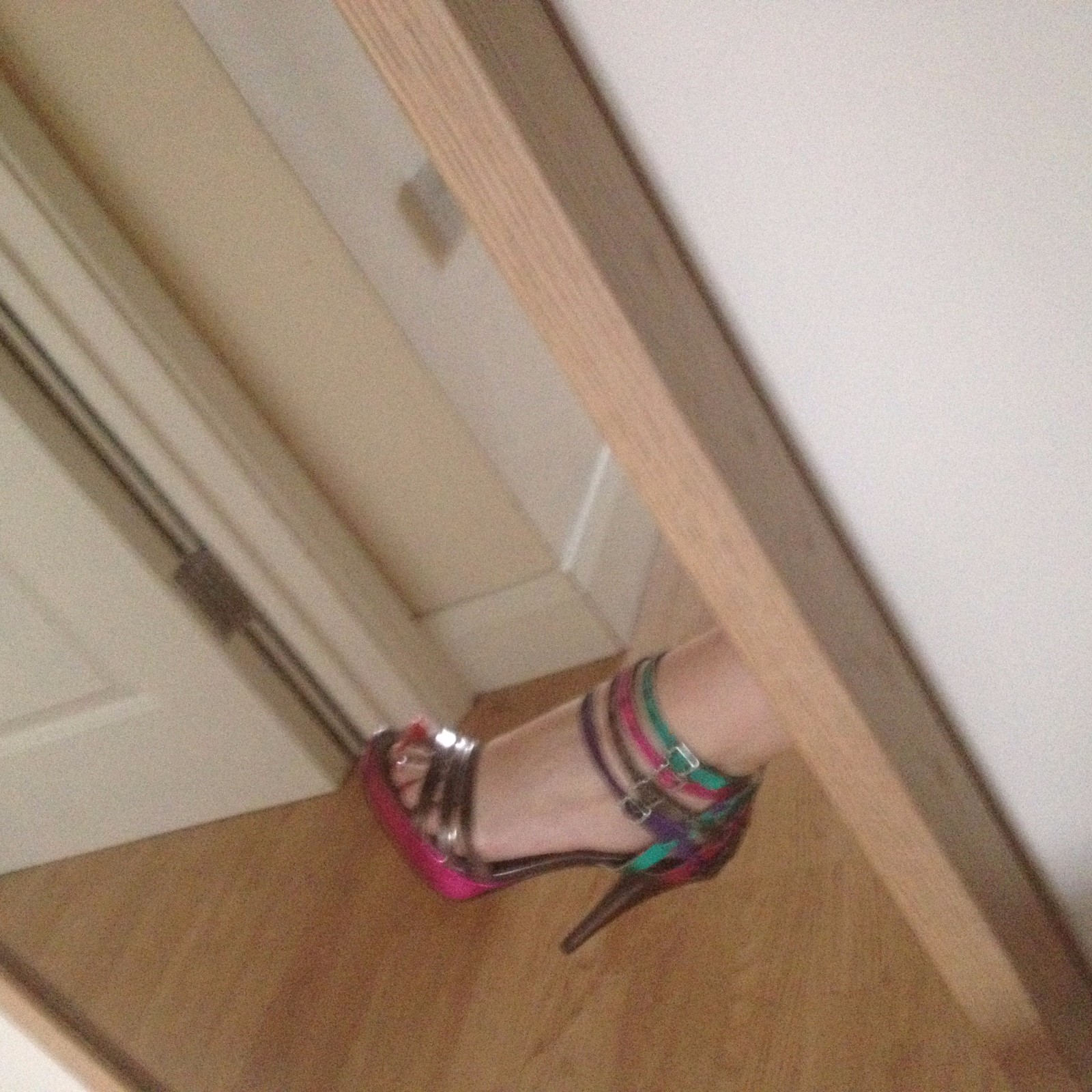 Carvela Kurt Geiger Multi Colour Patent Platform Heel Ankle straps Größe5 Größe5 straps df6a58 Carvela Kurt Geiger Multi Colour Patent Platform Heel Ankle straps Größe5 Größe5 straps df6a58