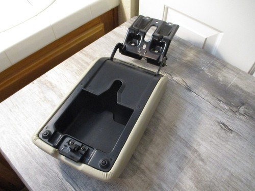 2000-2004 Toyota Avalon XLS Console Lid Armrest Ivory Tan Beige OEM Clean CA Car - Picture 11 of 17