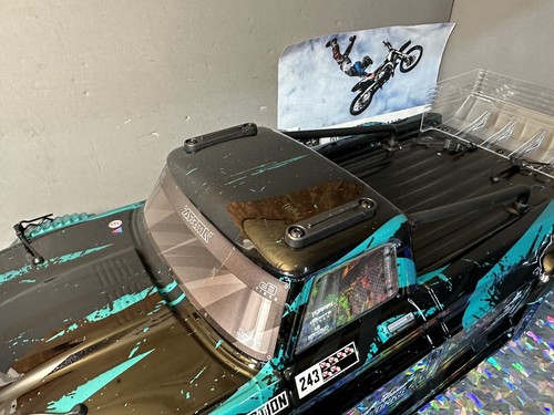 Arrma INFRACTION V3 4x4 3s BLX Body Shell Cover BLACK Teal NEW - Picture 5 of 7