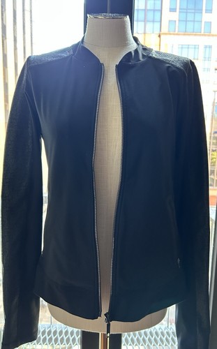 2XU Black Long Sleeve Full Zipped Jacket With Pockets Size Medium - Picture 2 of 12
