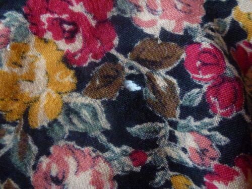 Liberty of London vintage Varuna Wool shawl scarf floral pattern 51 x 51 ins - Picture 6 of 8