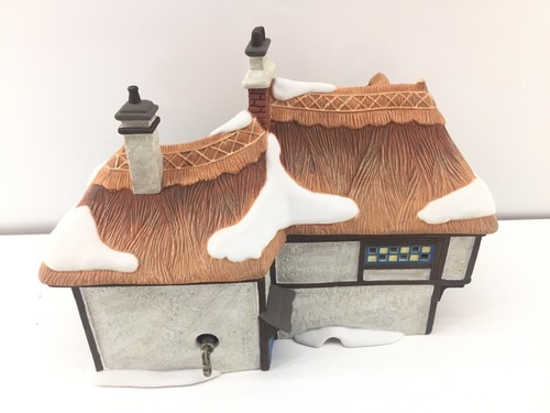 Dept 56 Aldeburgh Music Box Shop #58441 Dickens Village Christmas ~ New - Picture 9 of 10