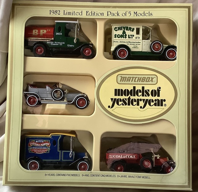 Matchbox Models of Yesteryear 1982 5 Model Gift Set RARE and Really