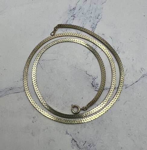 Vintage 20 Inch Yellow Gold Plated Herringbone Chain Necklace - Picture 2 of 9