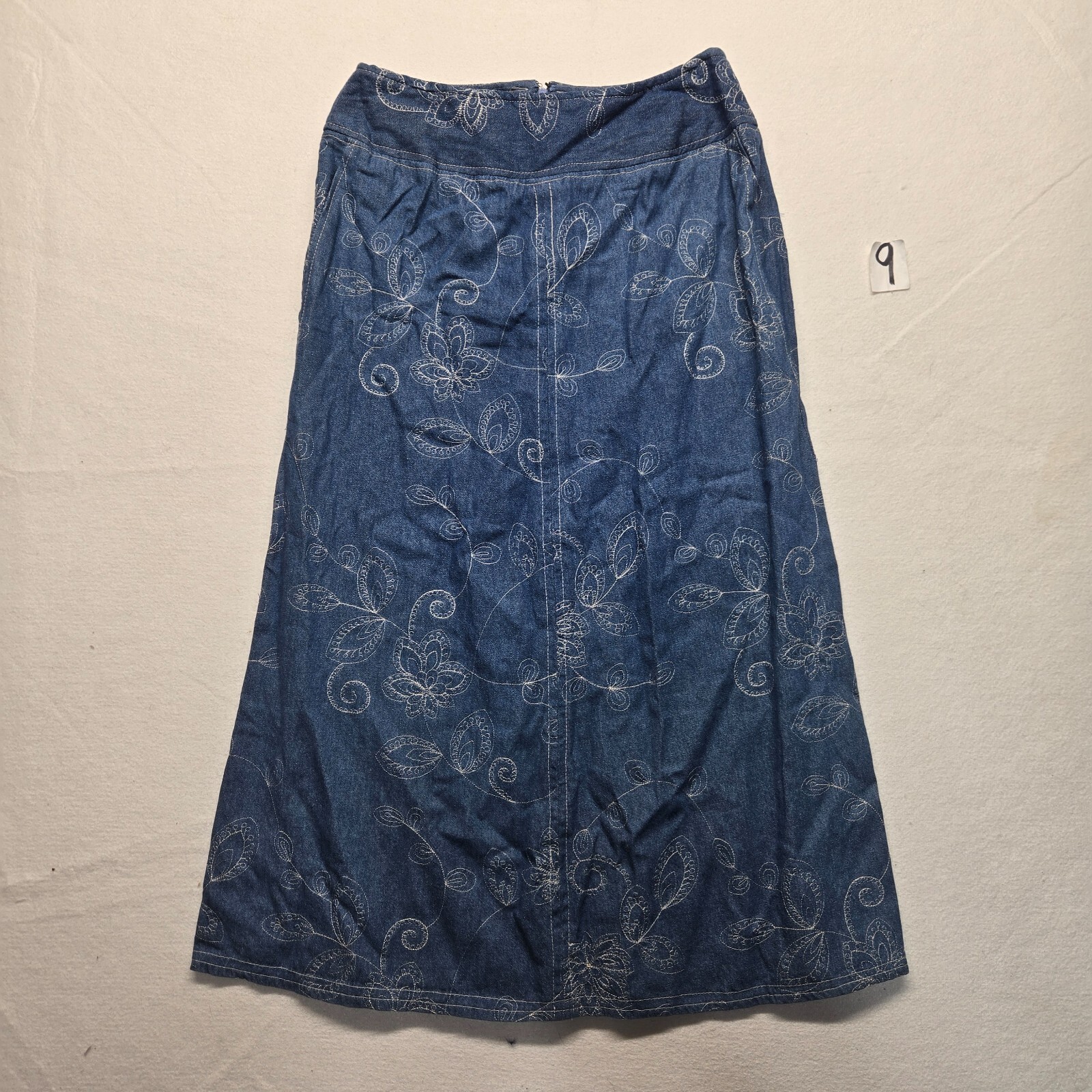 Foto 1 di 7