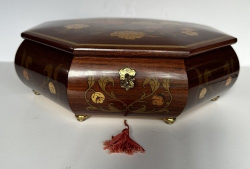 Sorrento Italy Wood Inlay Musical Jewelry Box 2 Layers, large - 第 5/24 張圖片