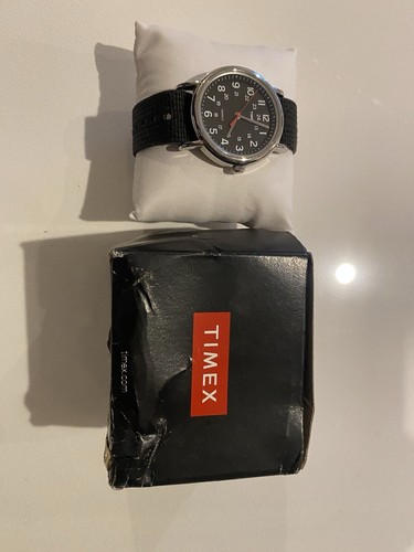TIMEX Weekender 38MM BLK Fabric Strap T2N647 Quartz Watch - Picture 2 of 2