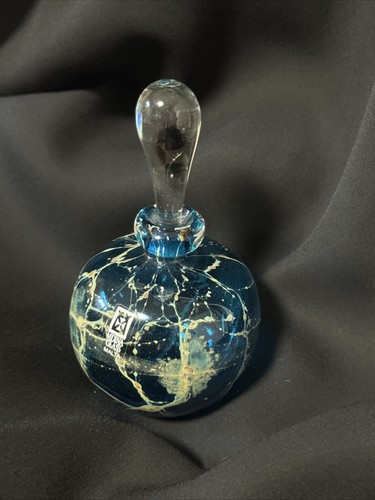 Mdina Made In Malta Label Studio Blown Glass Blue Crysel 5.25” tall signed 2004