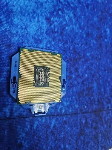 Intel Xeon E5-2640 - 2.50 GHz 6-Core (SR0KR) Processor - Picture 10 of 10