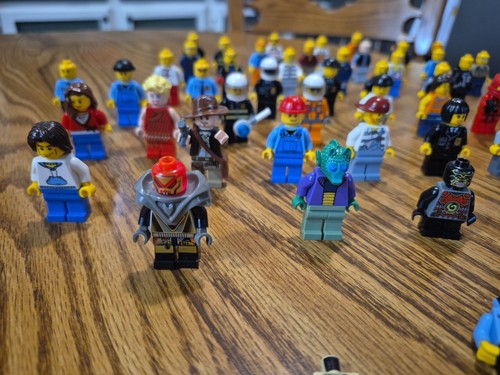 Lego Minifigures Mixed Lot of 58 Minifigs + Accessories Look 👀 - Picture 2 of 24