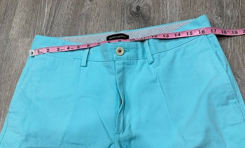 Banana Republic Shorts Men's Size 34 Teal Blue Flat Front 9' Inseam Chino Shorts - Picture 3 of 9