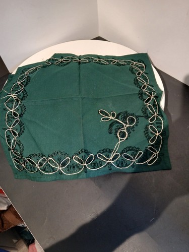 Mantel bordado oro verde con 12 servilletas - Imagen 6 de 9