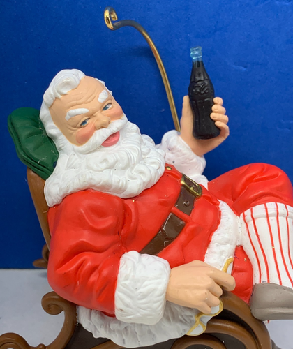 1997 Hallmark & Coca-Cola Santa Taking A Break w/A Coke Ornament - Picture 9 of 9