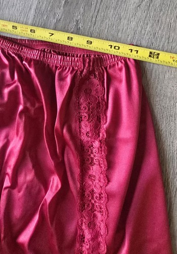 Vintage Montgomery Ward Burgundy Half Slip Size Small - Picture 7 of 12