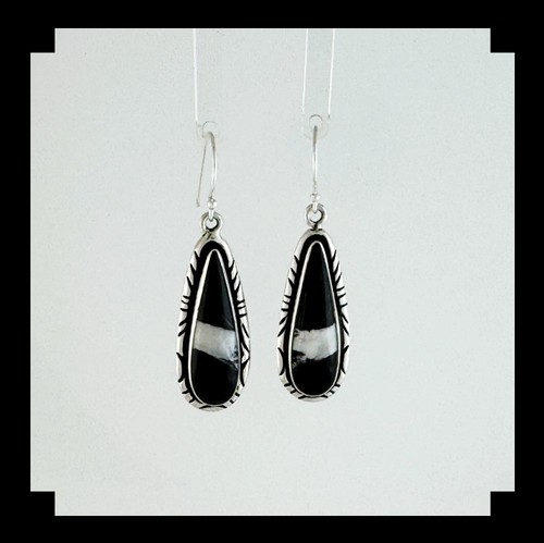 Pendientes de búfalo blanco y de ley hechos a mano - Imagen 1 de 5