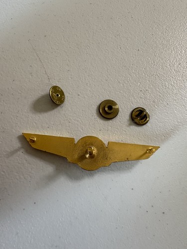 Vintage 1960-70er Air Lines Pilot Kapitäne Flügel Pin unsicher Fluggesellschaft siehe Fotos - Bild 5 von 5