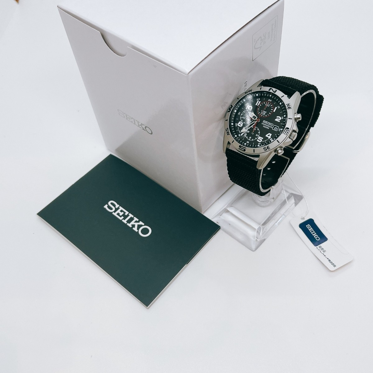 Seiko SND399P1 Chronograph Quartz Men's Watch Black Dial Round