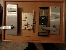 SAFLOK    DORMAKABA  MAGSTRIP MT LOCK SETUP, SATIN CHROME FINISH Left Hand  LH