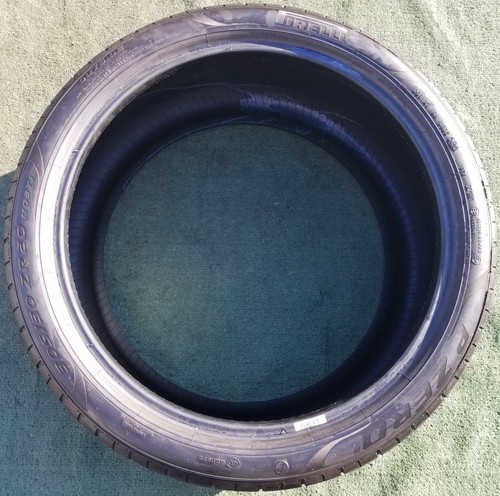 305/30R20 Pirelli P Zero PZ4 Tires 305/30ZR20 305/30ZR-20 103Y Lamborghini 60% - Picture 3 of 9