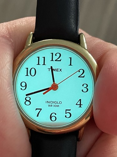 TIMEX T20433 Indiglo Ladies Watch - 24mm Face, Quartz - Stunning… - Picture 3 of 11