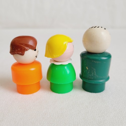Lot of 10 assorted plastic Fisher-Price Little People - have wear/tear (#O586) - Bild 9 von 24