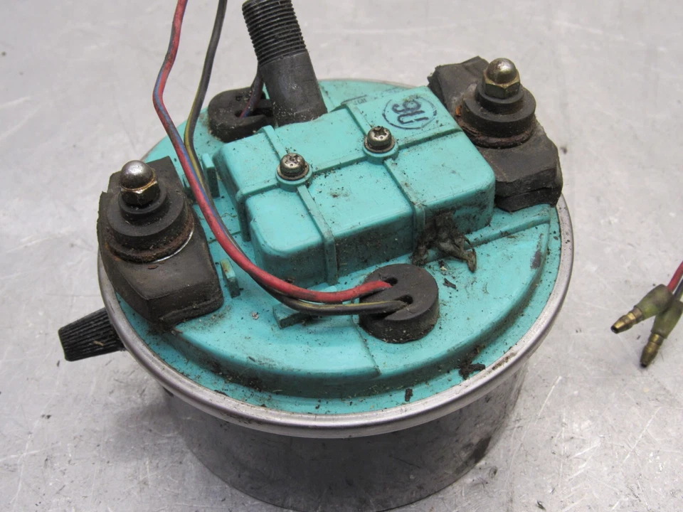 Kawasaki KZ650 CSR 1982 velocímetro con KZ 650  Foto 2 de 4