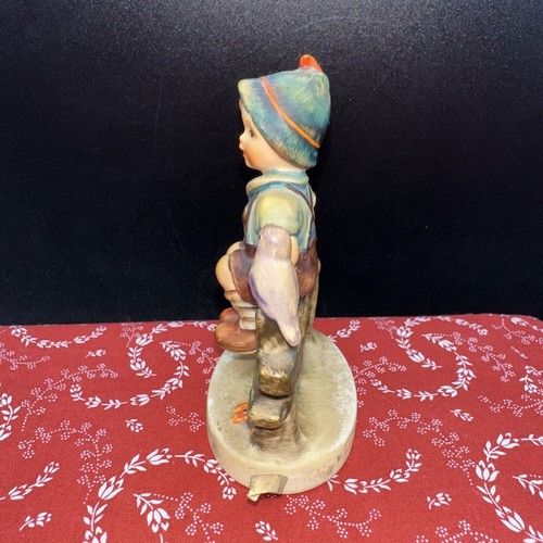 Figura Hummel #111 3/0 “Wayside Harmony” TMK-6 niño en valla 4-1/4” de colección - Imagen 4 de 8