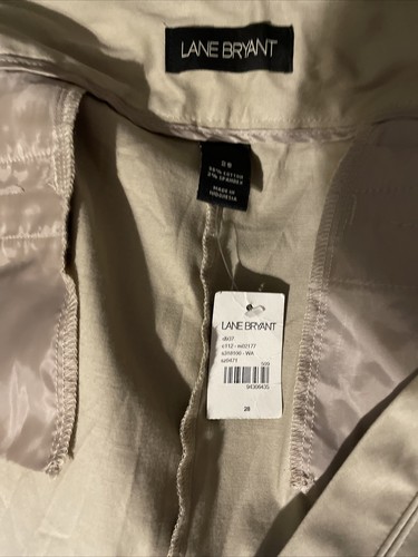 Lane Bryant 28 Capris Tan Cotton / Spandex Blend NwT - Picture 4 of 4