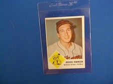 1963 Fleer Baseball # 4 Brooks Robinson VG- EX O/C