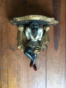 VINTAGE-VENETIAN-FEMALE-BLACKAMOOR-POLYCHROME-PAINTED-RESIN-WALL-SCONCE-SHELF