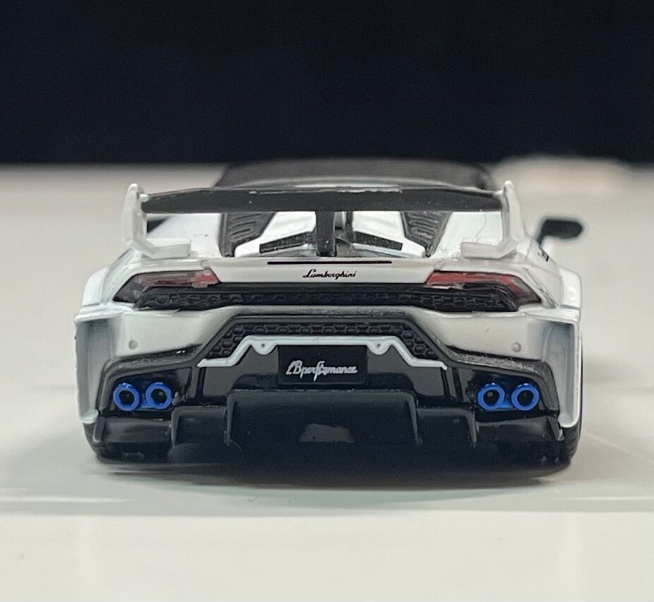 MINI GT Lamborghini Huracan 1/64 スケール Mini GT 1:64 LB WORKS Lamborghini Huracán GT Arancio