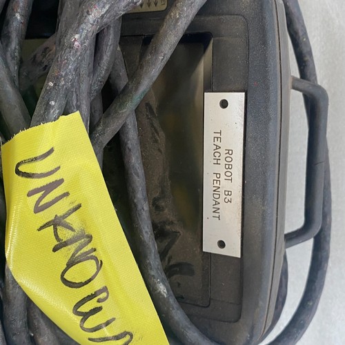 Fanuc Robot I.S. Teach Pendant - UNKNOWN PROBABLY A05B-2308-C307 - long cable - Picture 10 of 11